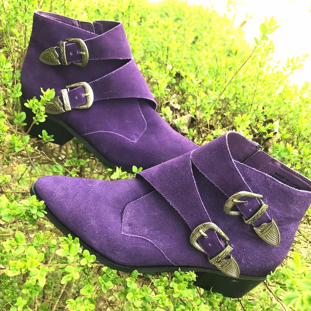 suede buckle boots